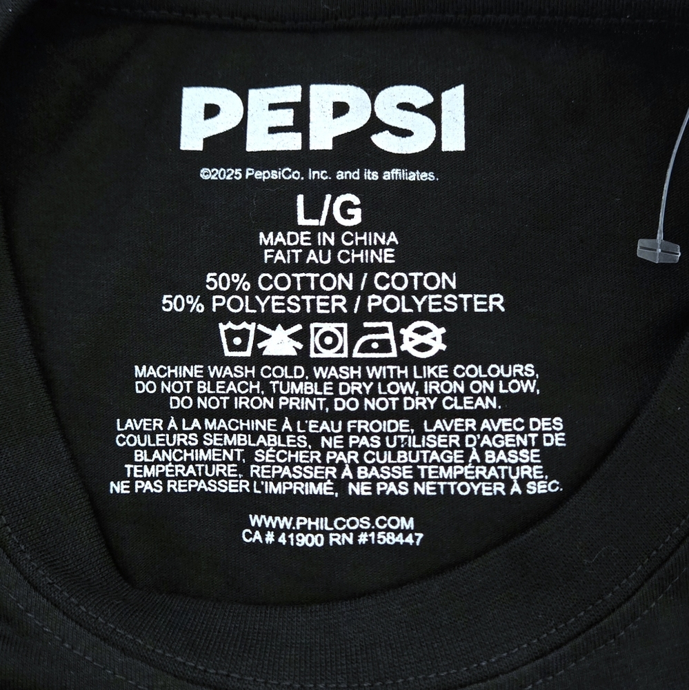 Pepsi🥤 1940s Pinup📌 Girl👱‍♀️ Graphic Tee👕 - NWT - Picture 5 of 11